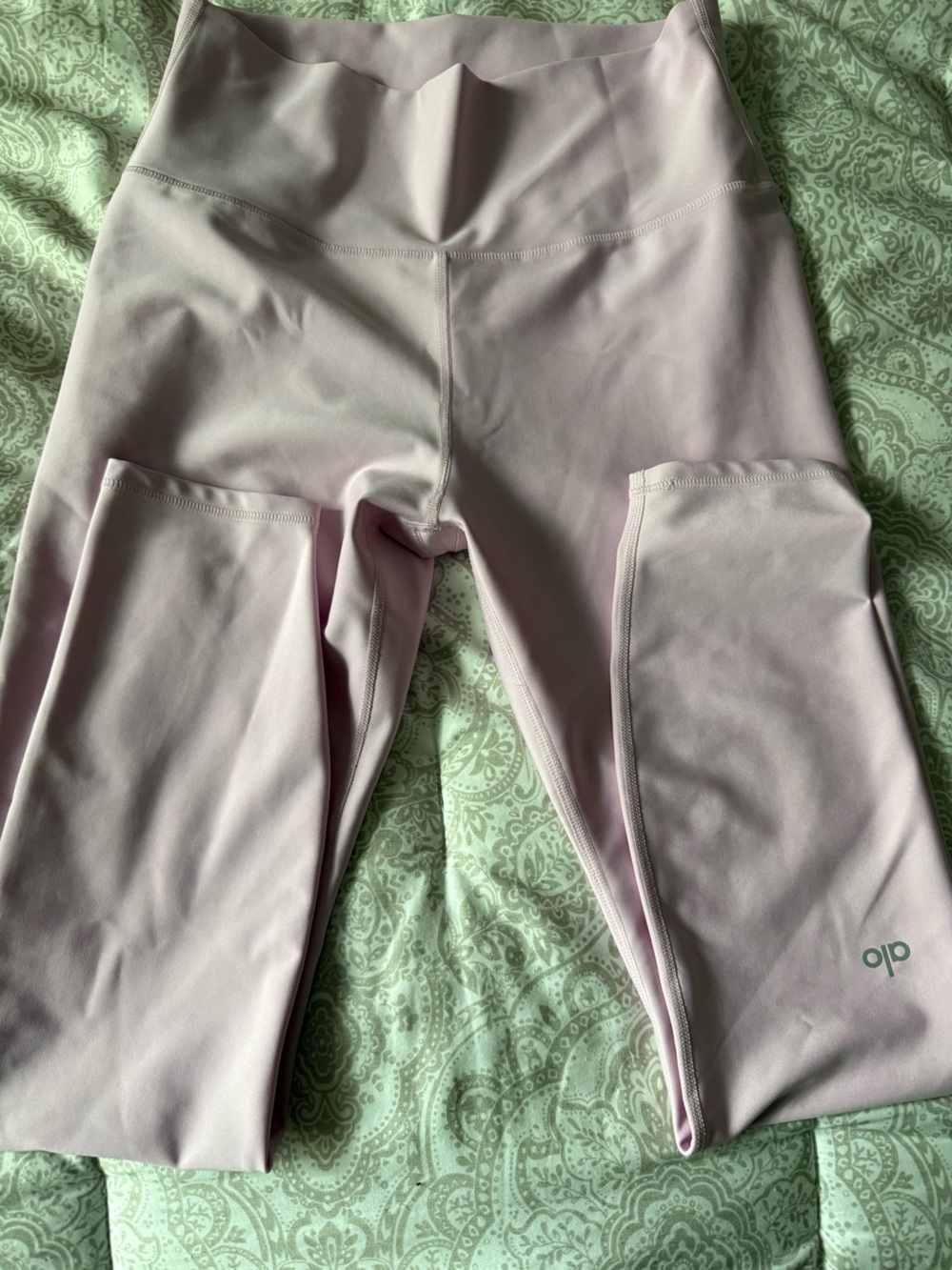 ALO Yoga sweet pink leggings